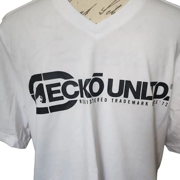 Ecko Unltd. Men's Size Medium White Logo Short Sleeve Shirt - Picture 2 of 7